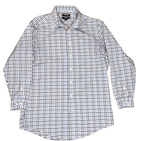 Kirkland signature. Classy button down shirt. Perfect condition. - Picture 1 of 2